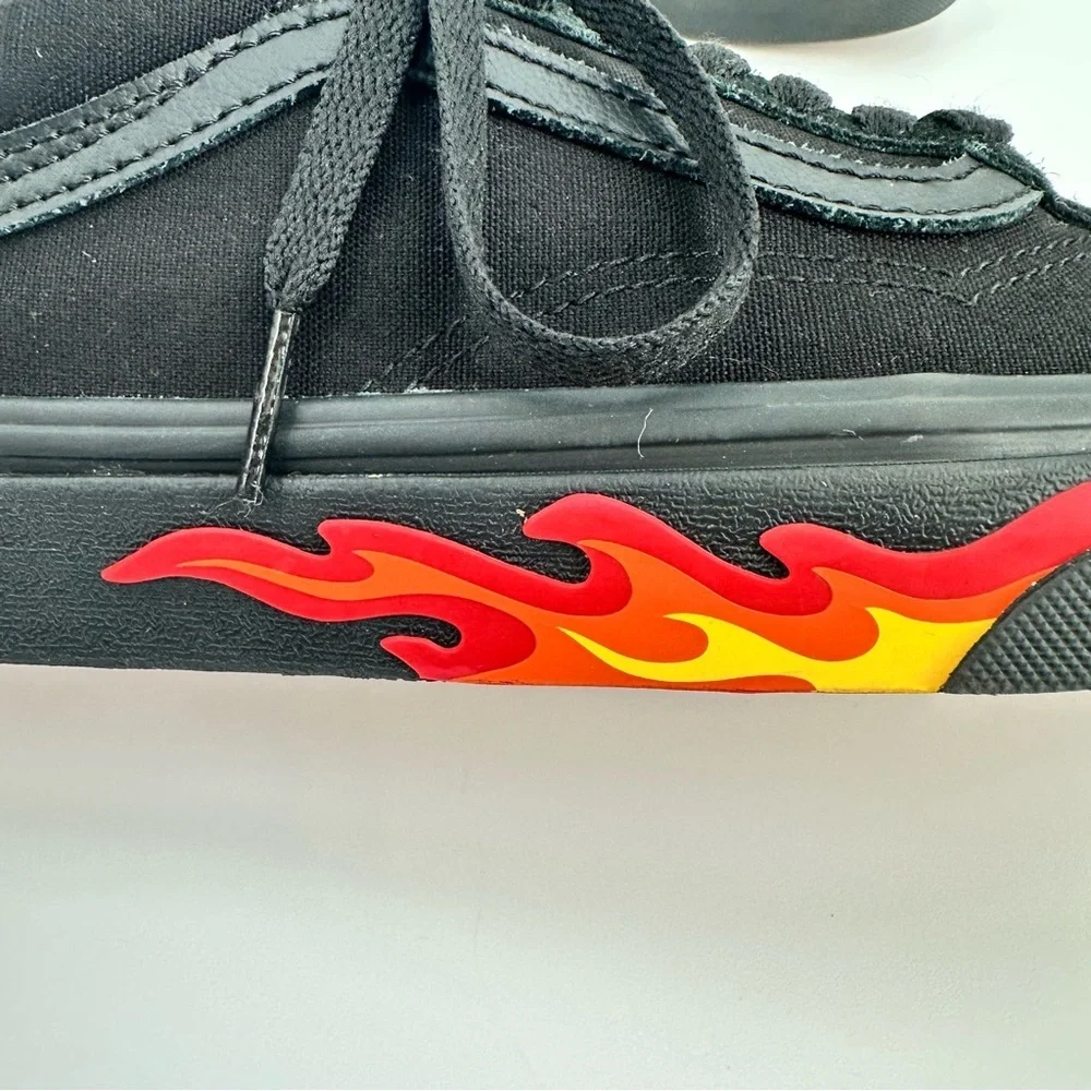 Vans Old Skool Flame Wall Collection Unisex Black Skate Shoes Size M-7, W-8.5